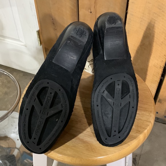 Donald J Pliner shoes - Picture 7 of 10